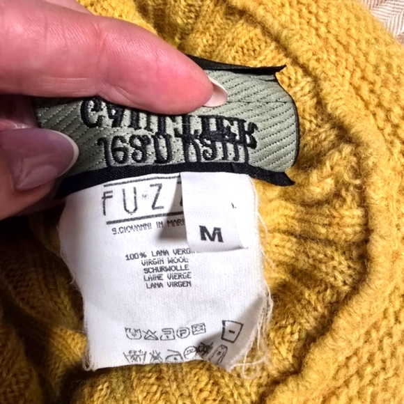 Jean Paul Gaultier Cozy Yellow wool Knit Hat. Size M - Picture 5 of 6